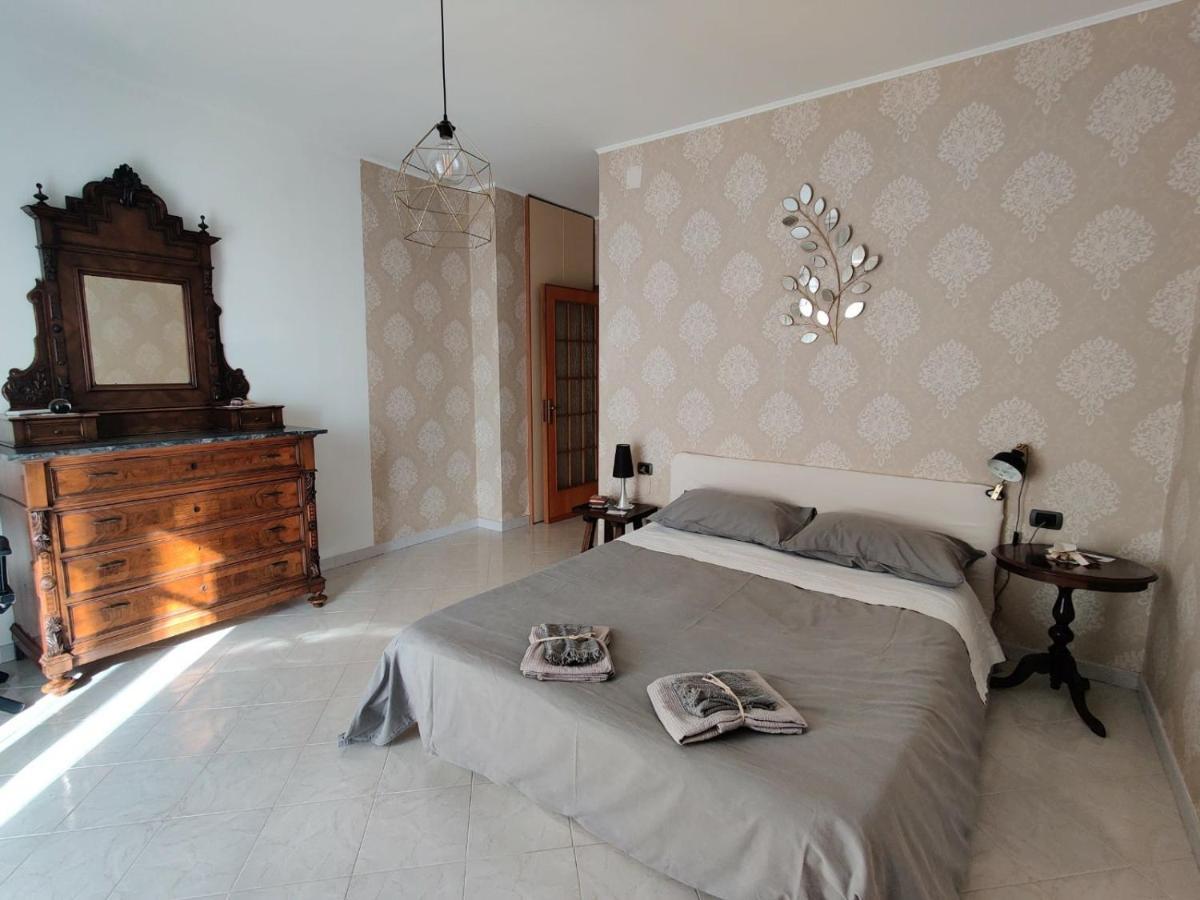 La Casa Di Giu Apartment Pozzuoli Exterior photo